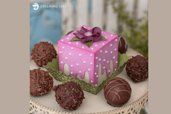 Petit Four Treat Box 3D SVG for Charming Design Projects